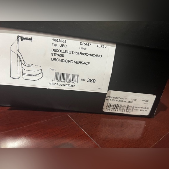 Versace Aevitas double platform pumps - Picture 8 of 8